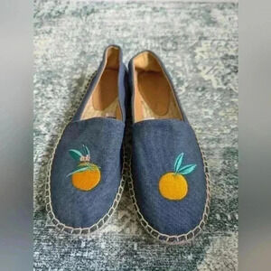 BNWOT J Crew Blue Canvas Espadrilles With Embroidered Oranges Size 5.5